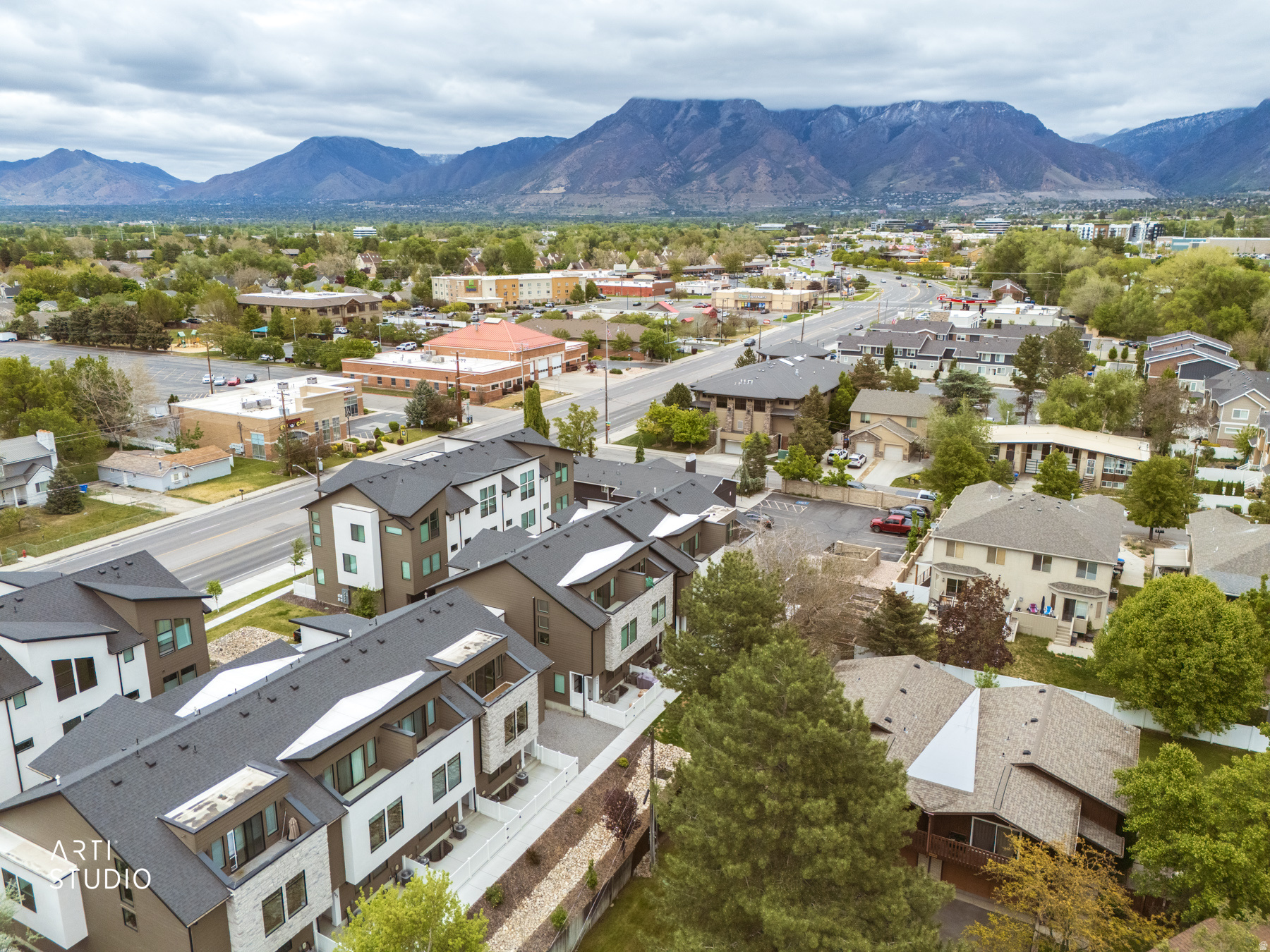 PALAIS 550 - Residential