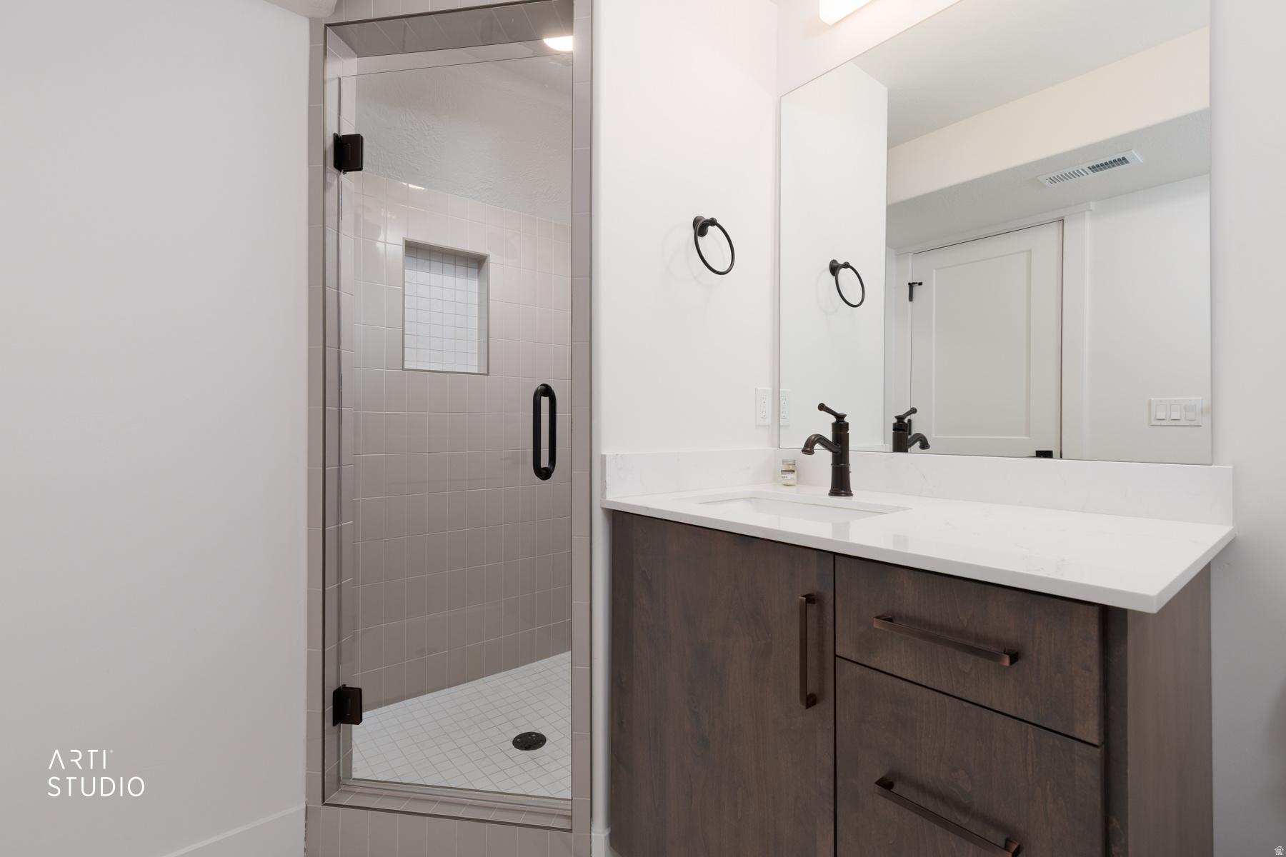 PALAIS 550 - Residential