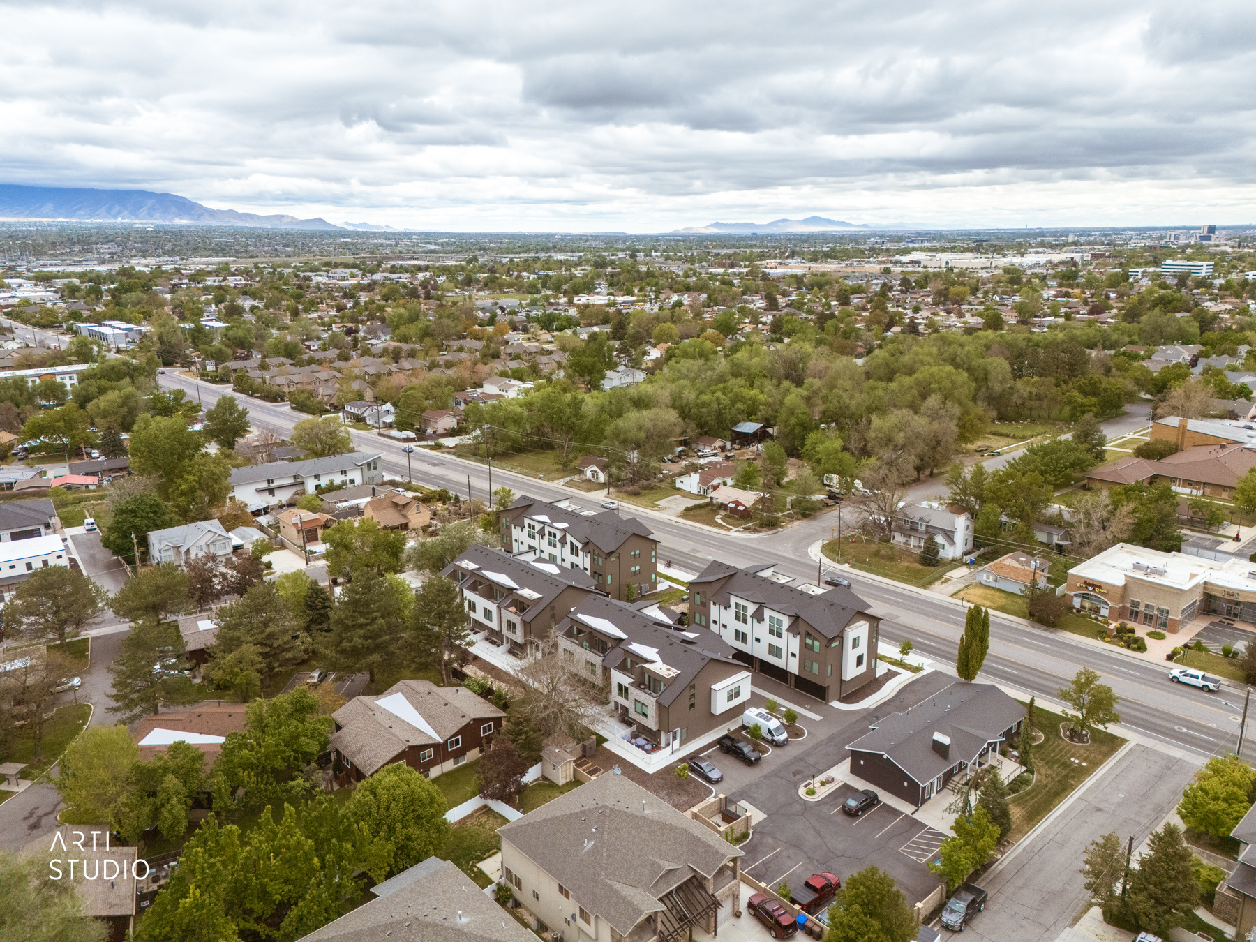 PALAIS 550 - Residential