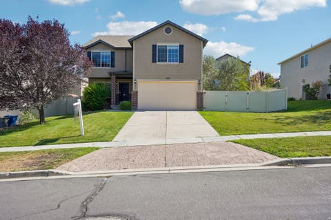 Photo of 173 W COOPER AVE, Saratoga Springs, UT 84045 (MLS # 2175266)