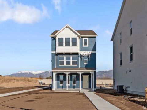 Photo of 1235 N 1875 W #214, Layton, UT 84041 (MLS # 2134988)