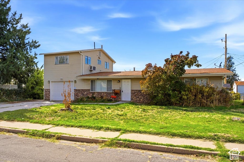 Photo of 2601 N 425 W #19, Sunset, UT 84015 (MLS # 2190820)