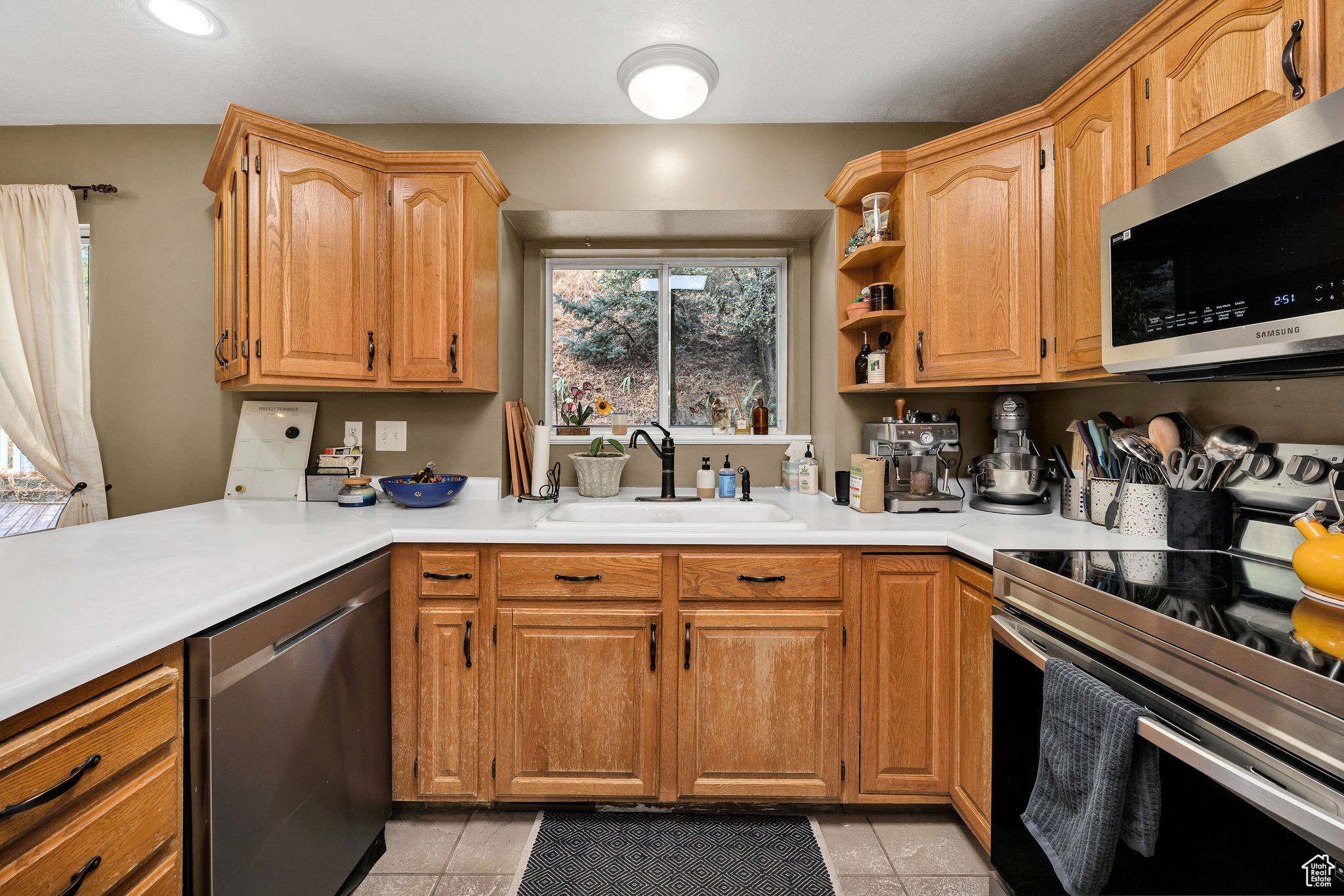 CANTERBURY ESTATES - Residential