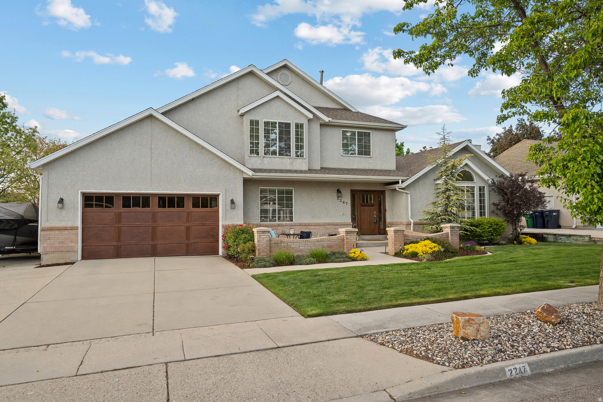 SUMMER CREST - Residential