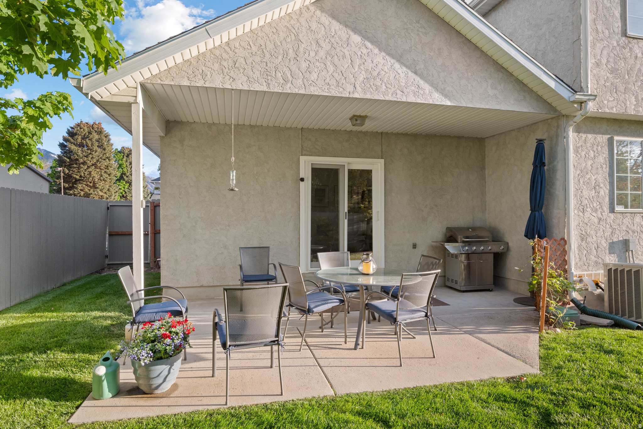 SUMMER CREST - Residential
