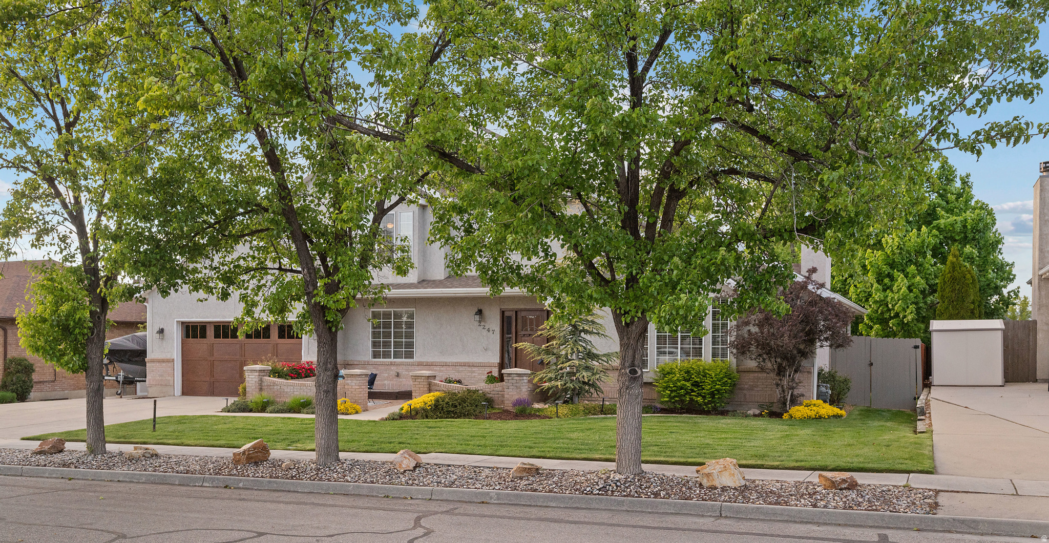 SUMMER CREST - Residential