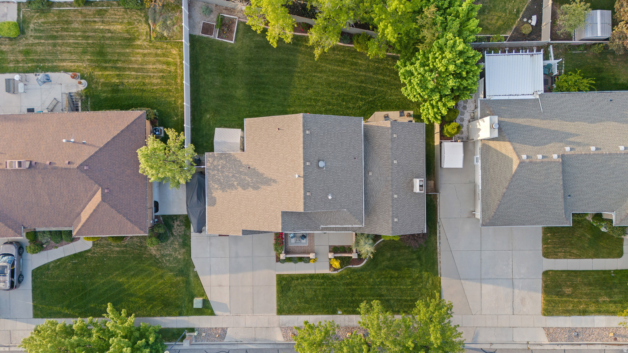 SUMMER CREST - Residential