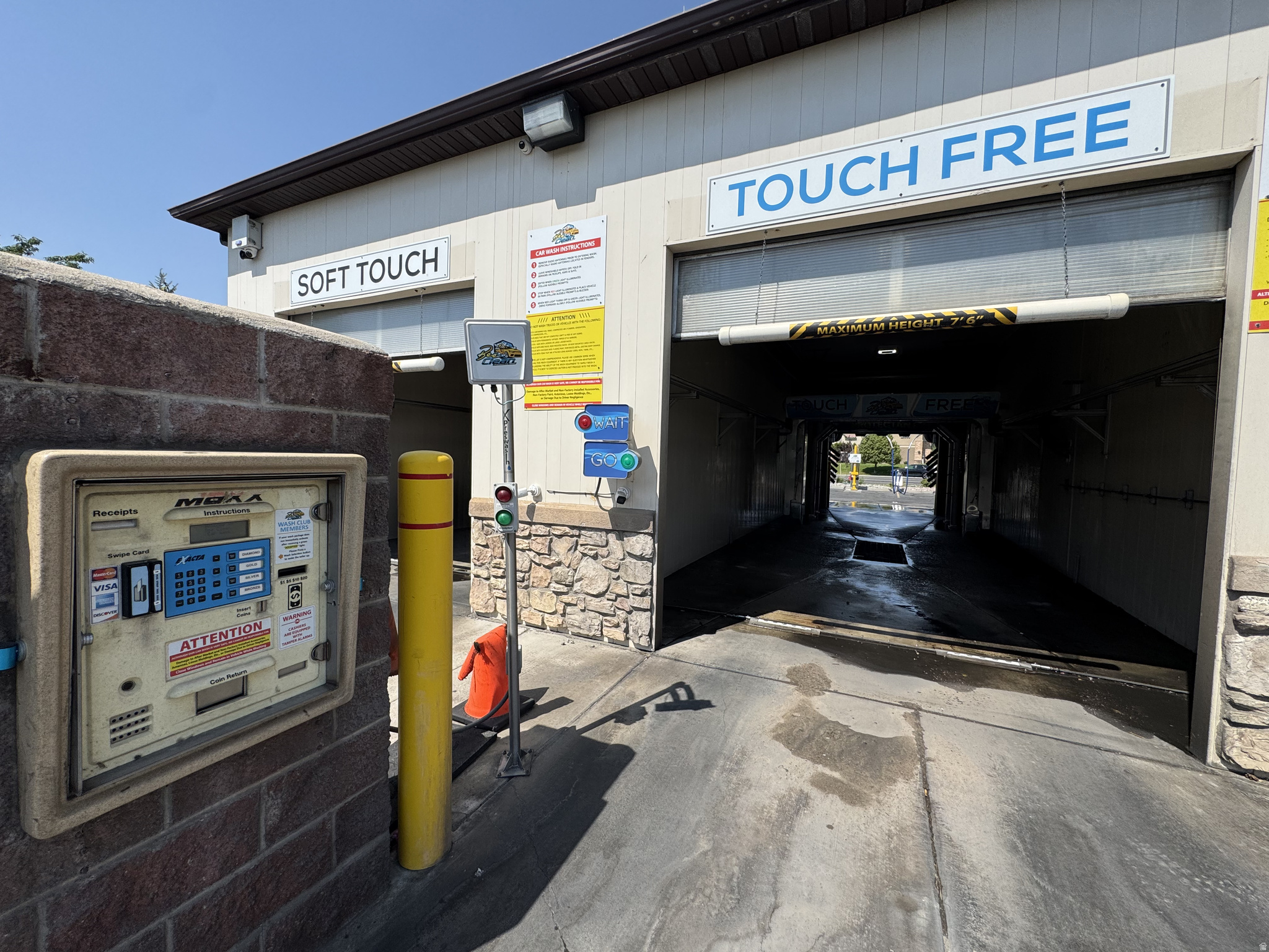 OQUIRRH SHADOWS - Commercial Sale