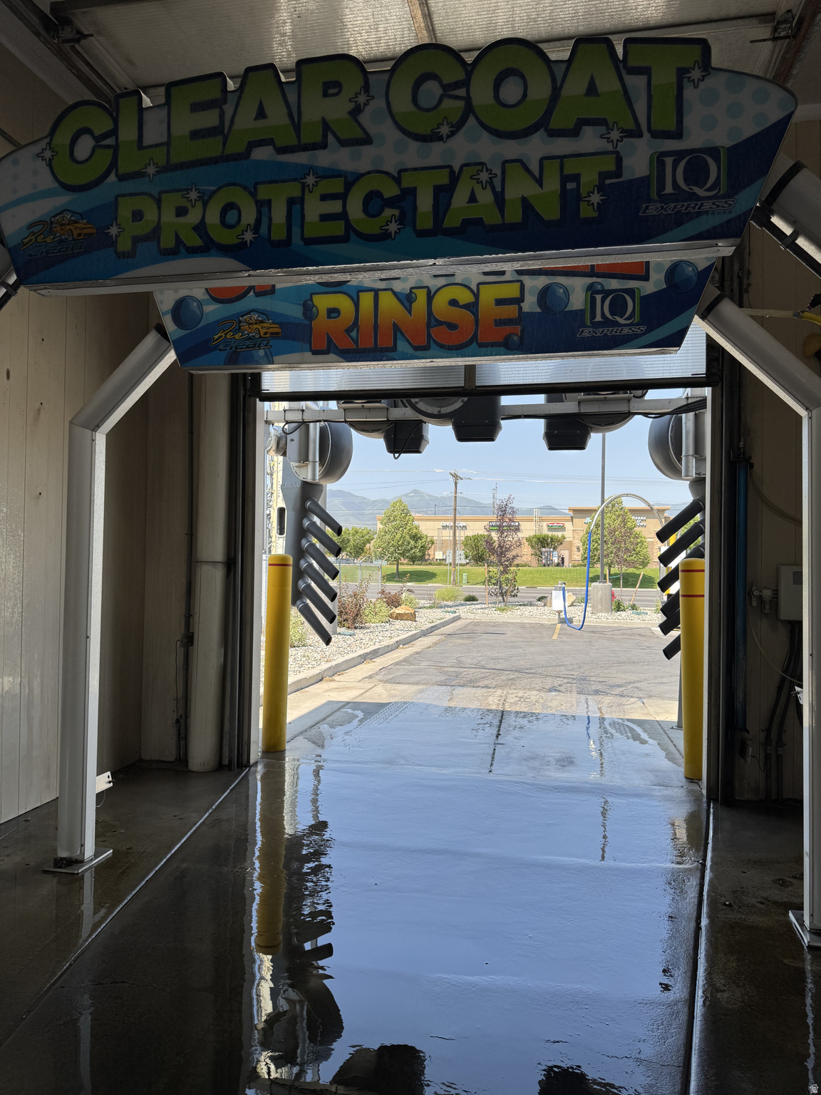 OQUIRRH SHADOWS - Commercial Sale