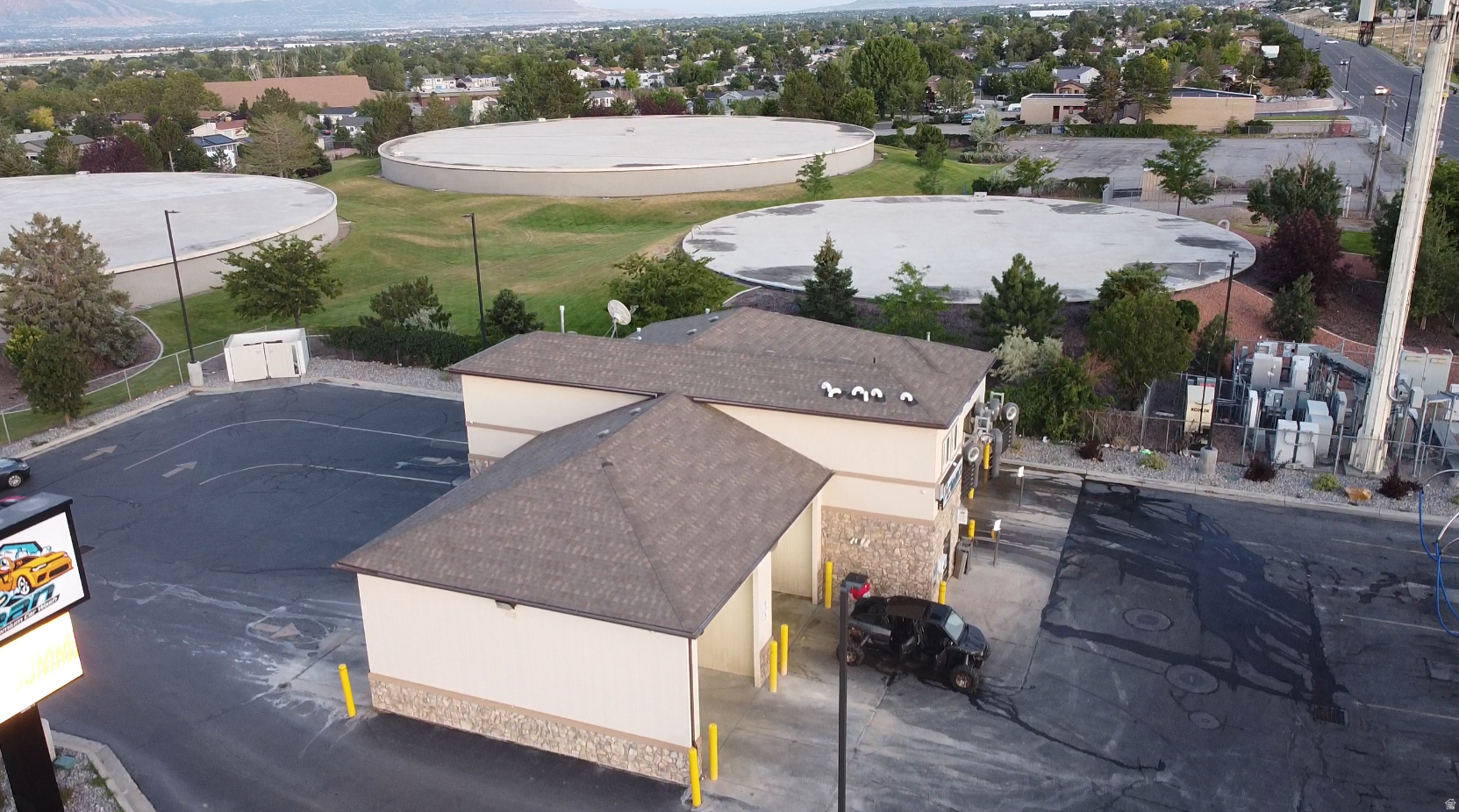 OQUIRRH SHADOWS - Commercial Sale