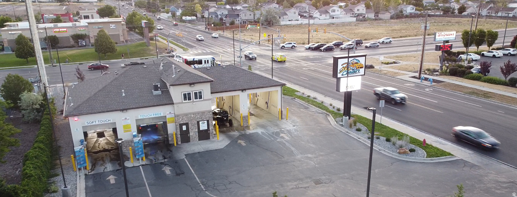 OQUIRRH SHADOWS - Commercial Sale