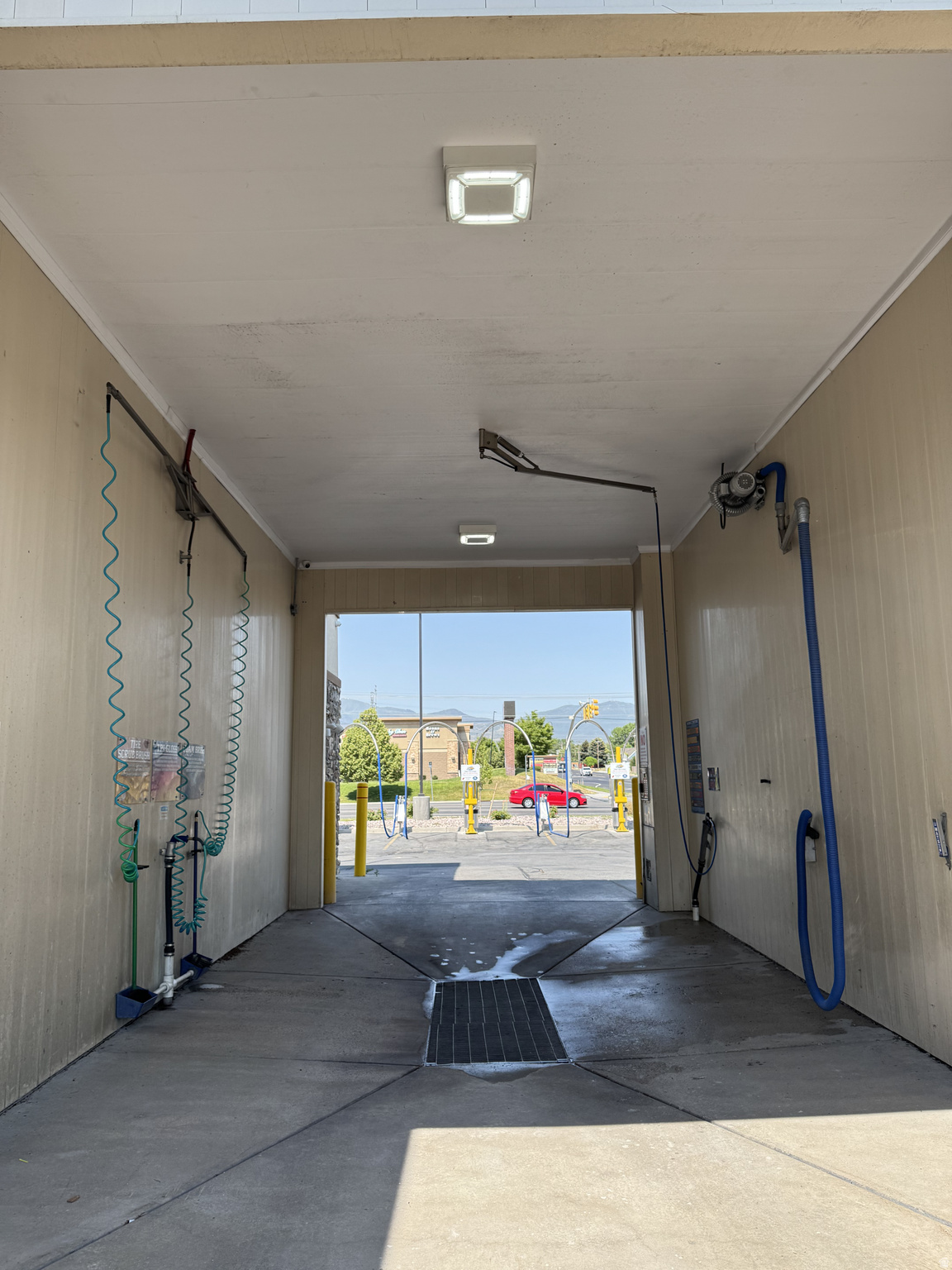 OQUIRRH SHADOWS - Commercial Sale