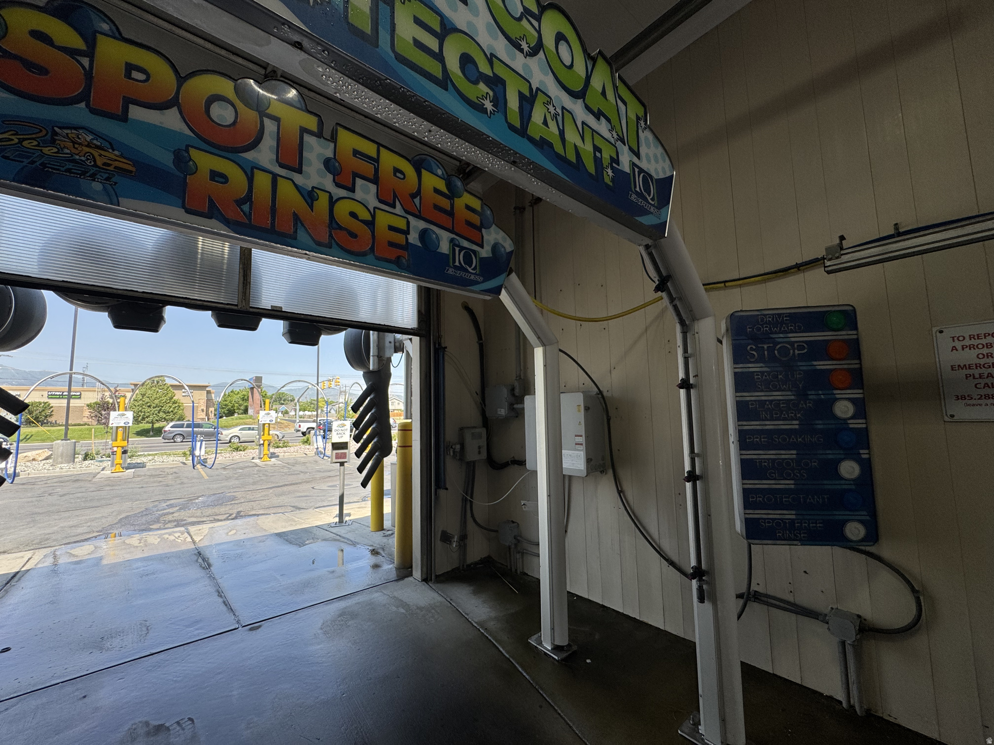 OQUIRRH SHADOWS - Commercial Sale