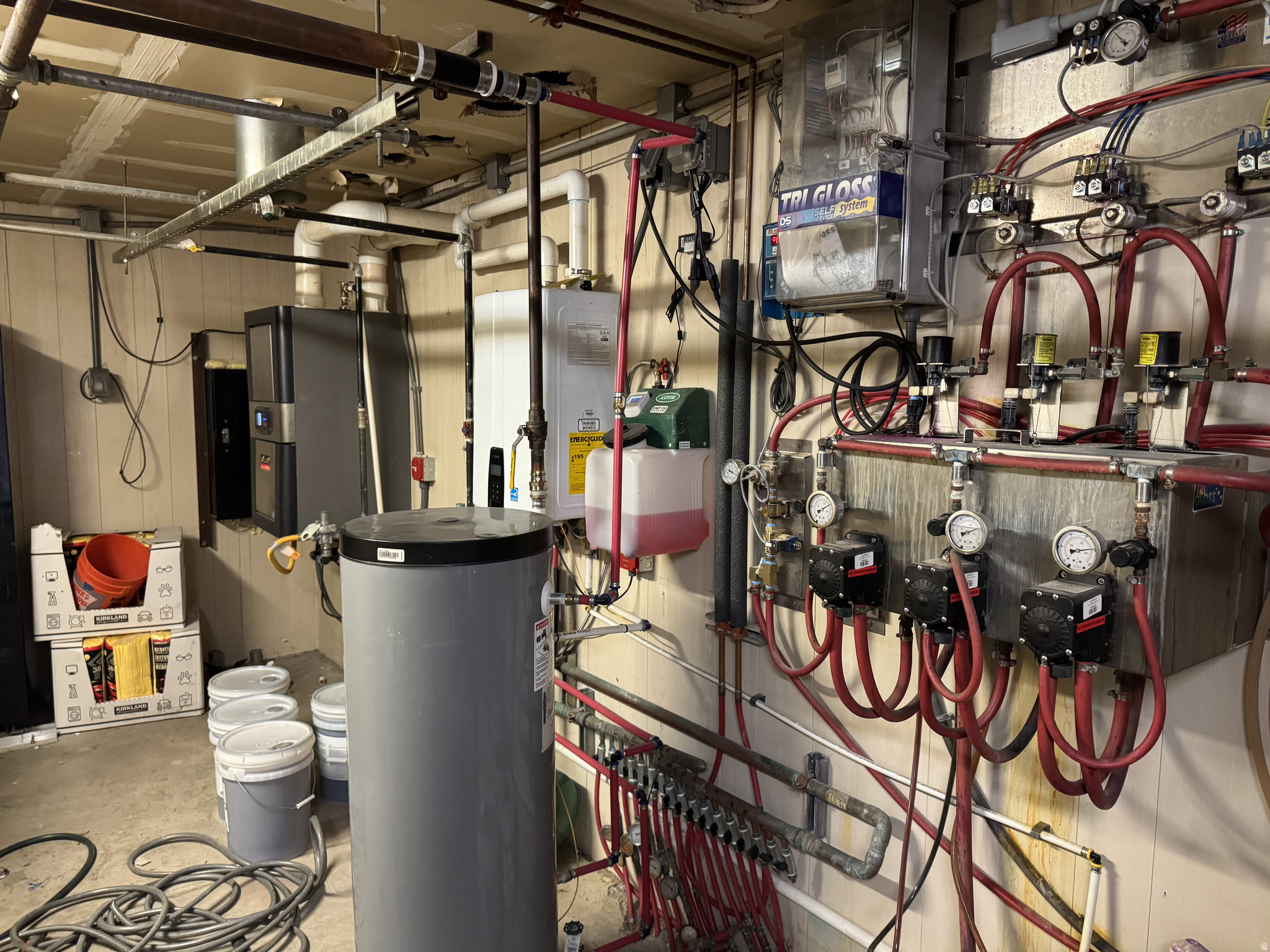 OQUIRRH SHADOWS - Commercial Sale