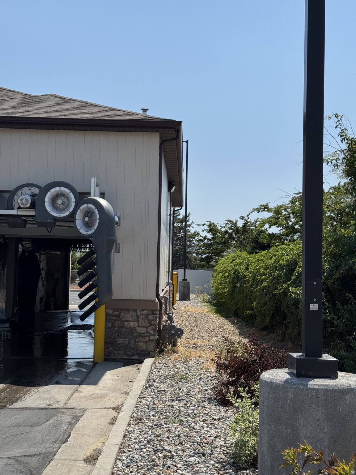 OQUIRRH SHADOWS - Commercial Sale