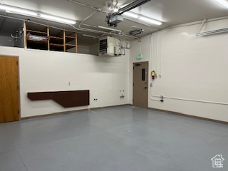 RED ROCK PLAZA - Commercial Lease