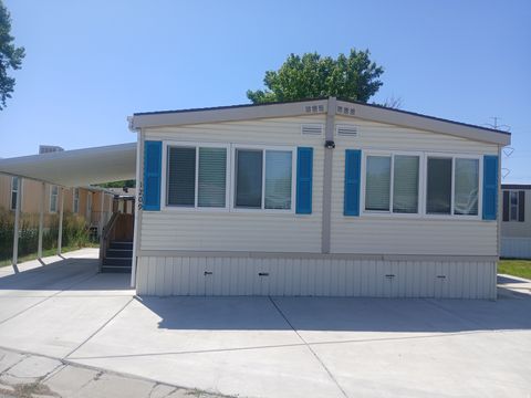Tiny photo for 1209 W MEADOW STREAM RD #67, West Valley City, UT 84119 (MLS # 2133864)