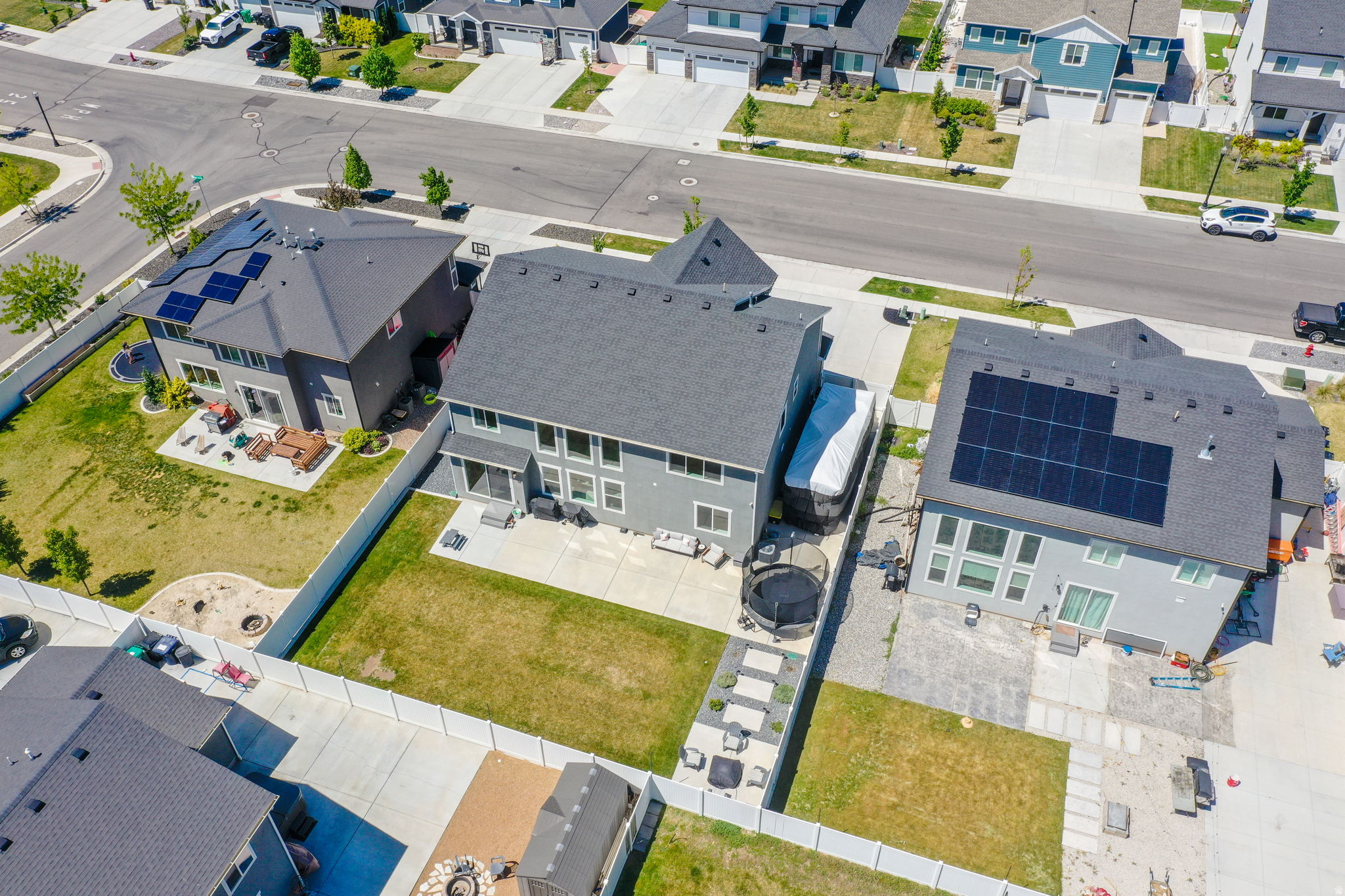 SHAMROCK VILLAGE - Residential