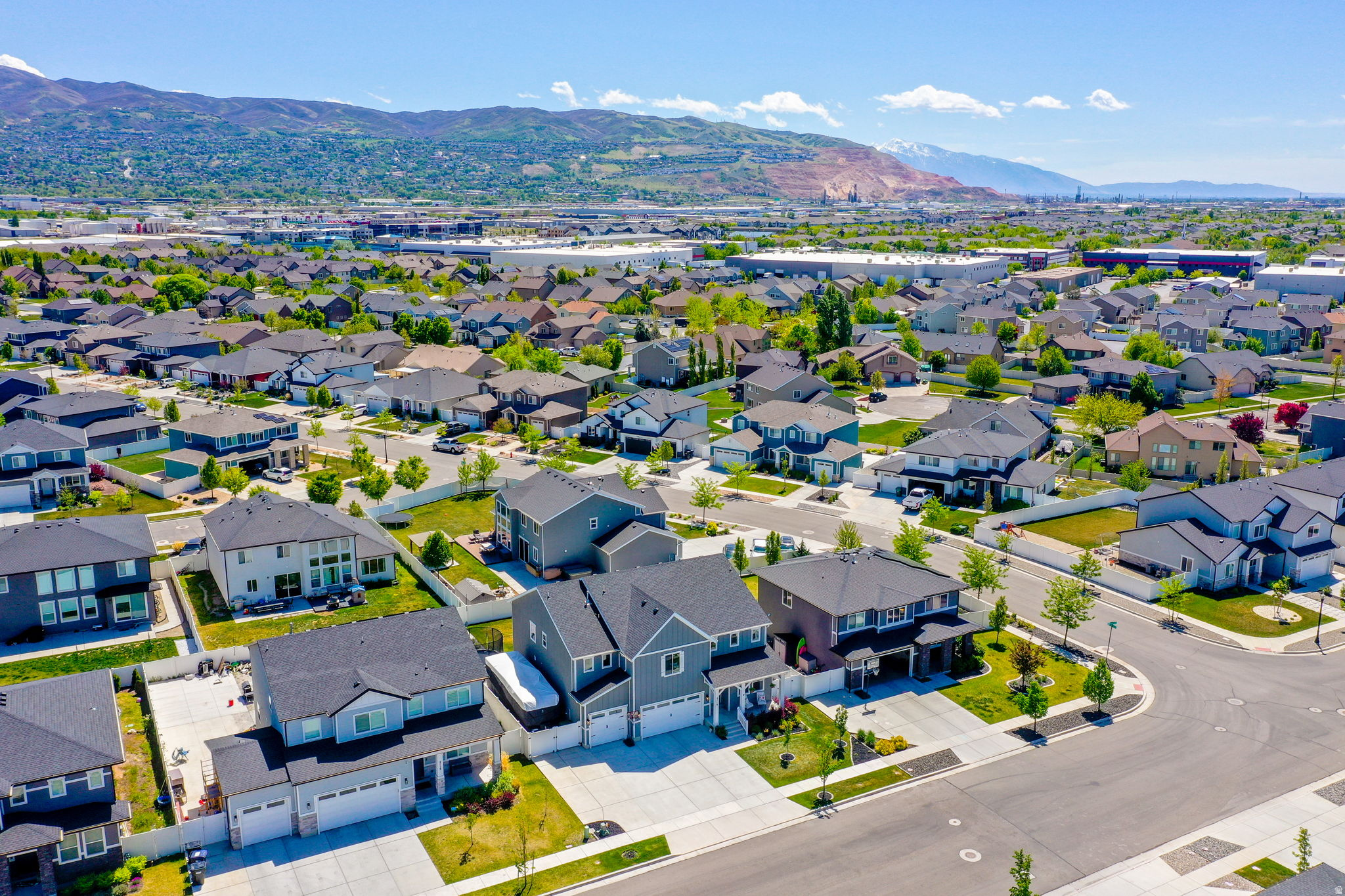 SHAMROCK VILLAGE - Residential