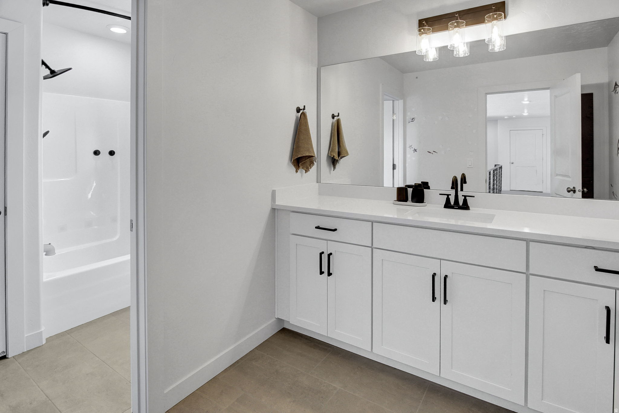 SHAMROCK VILLAGE - Residential