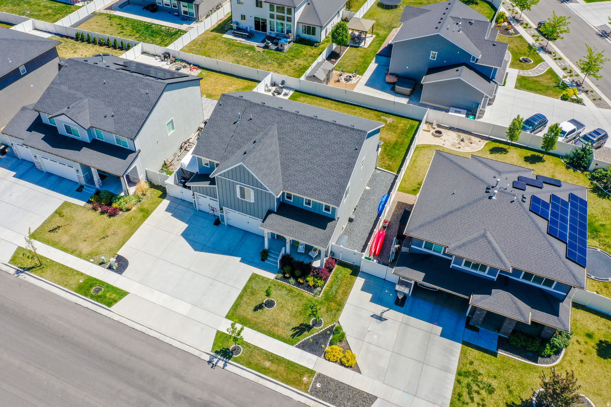 SHAMROCK VILLAGE - Residential