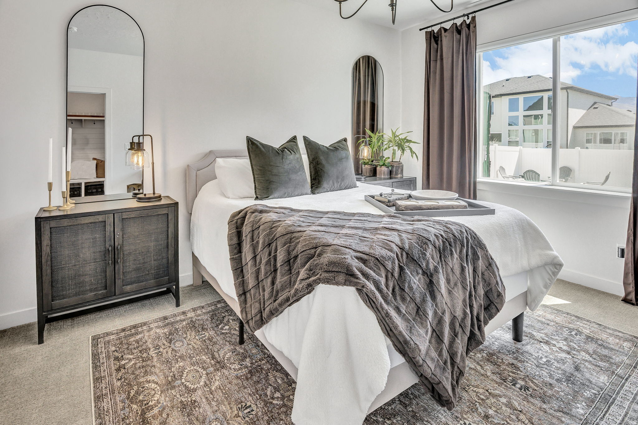 SHAMROCK VILLAGE - Residential