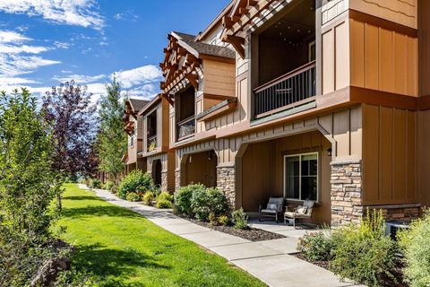 Townhouse For Sale - 13352 N Highmark Ct<br/> Kamas, UT 84036