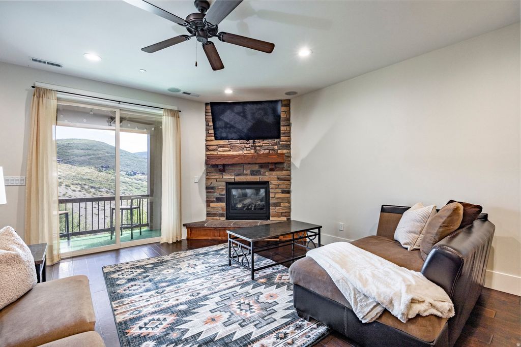 Photo of 13352 N HIGHMARK CT, Kamas, UT 84036 (MLS # 2164036)