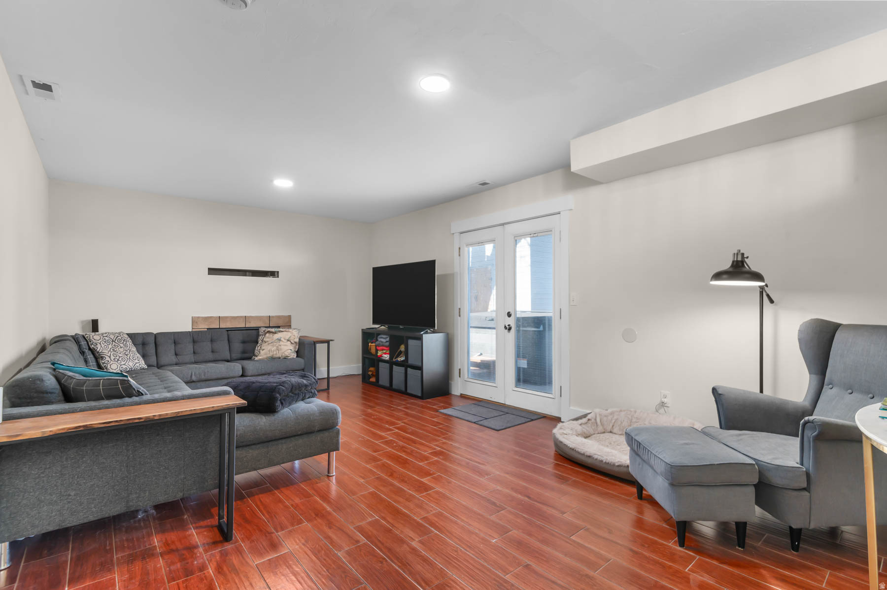 HIGHLAND - Residential