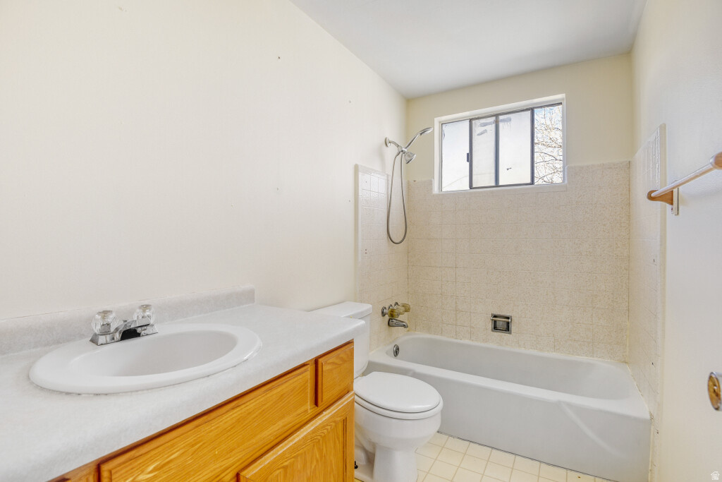 HIGHLAND MEADOWS - Residential