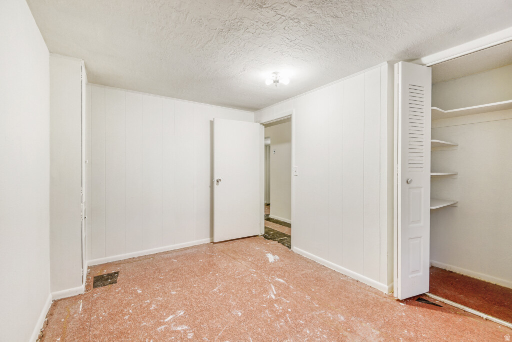 HIGHLAND MEADOWS - Residential