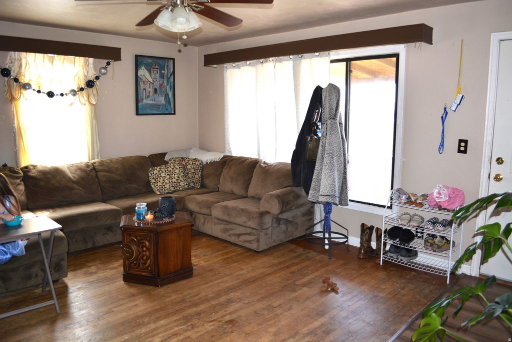 Photo of 624 S ADAMS ST W, Montpelier, ID 83254 (MLS # 2152058)