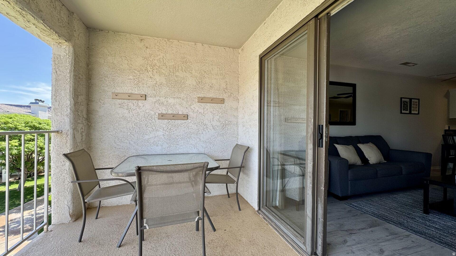 LAS PALMAS RESORT - Residential