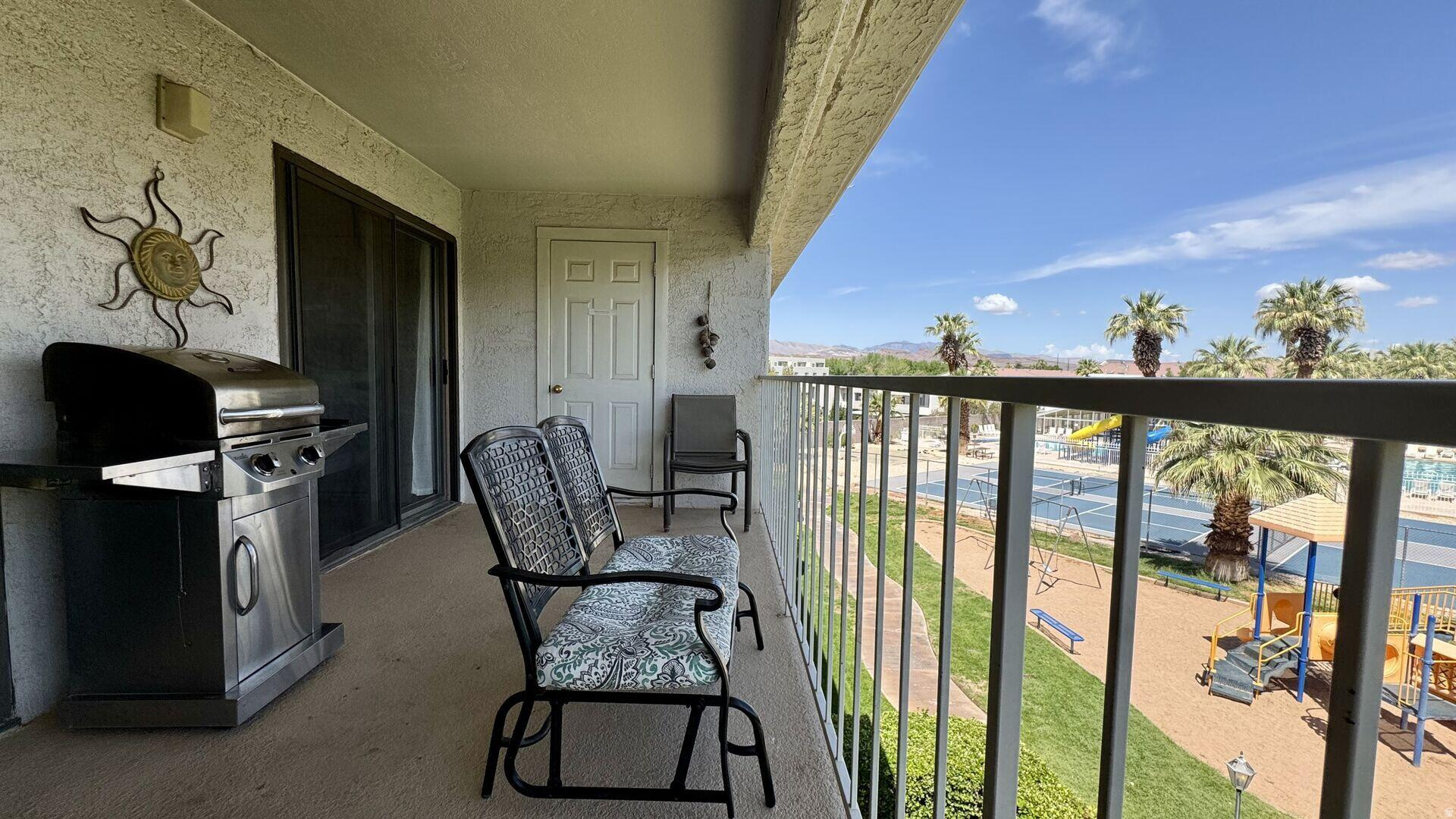 LAS PALMAS RESORT - Residential