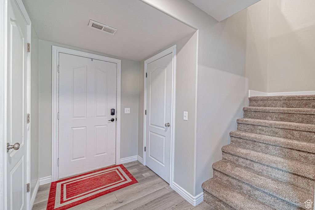 Photo of 1267 W DUNMORE DR, Springville, UT 84663 (MLS # 2115260)