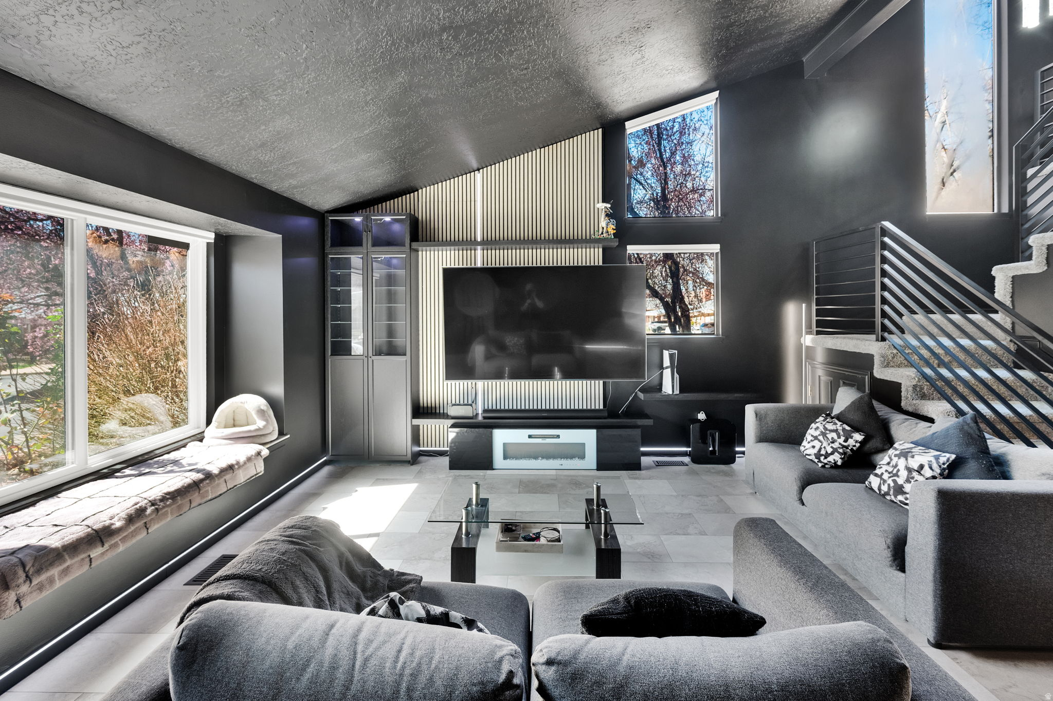 OLD MILL - Residential