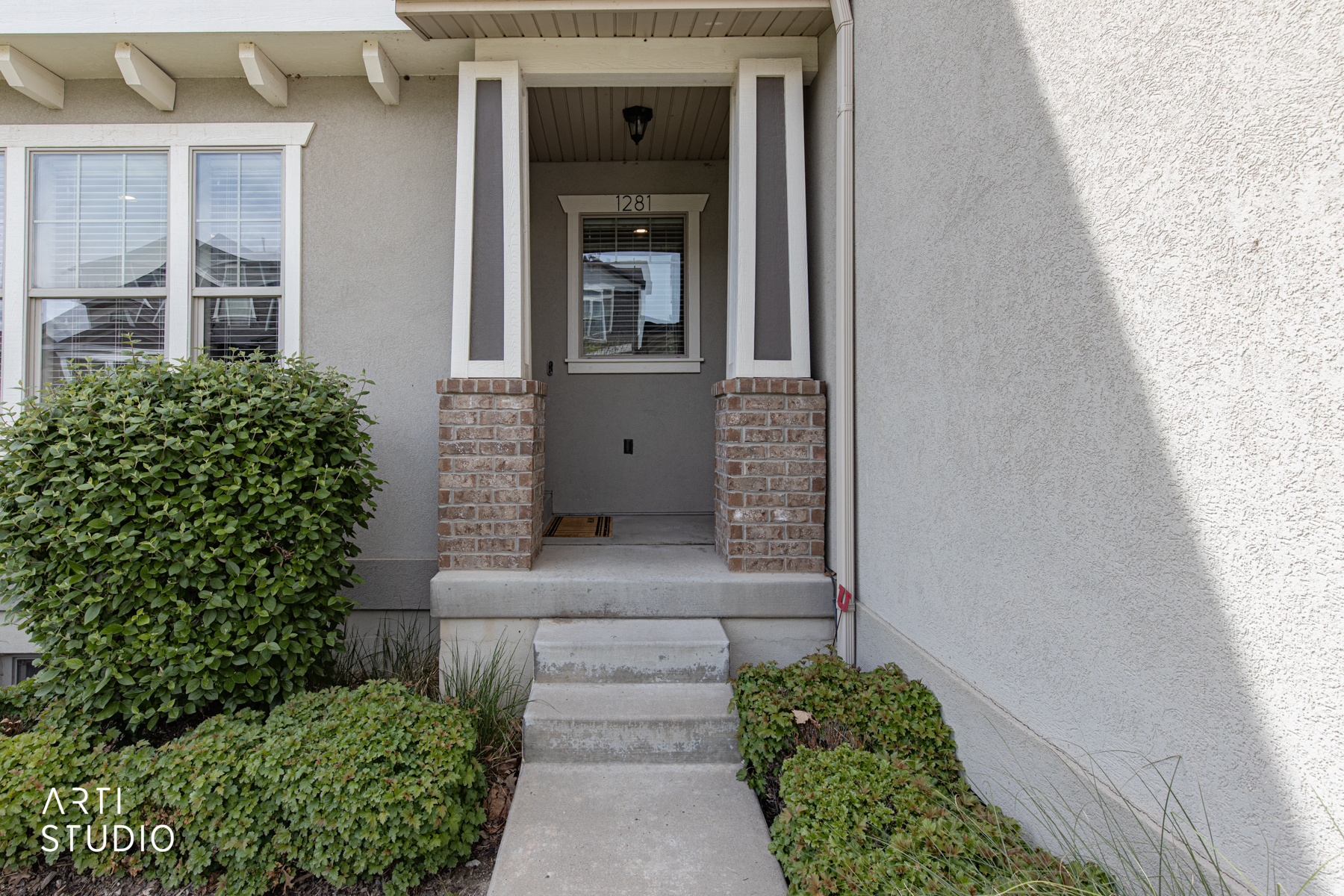MOUNTAIN VIEW - Residential