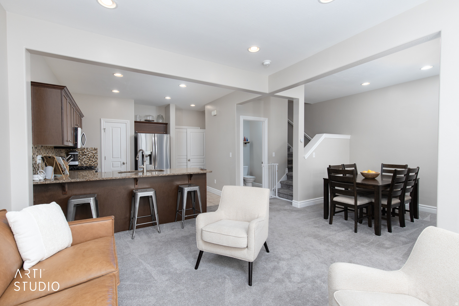 MOUNTAIN VIEW - Residential