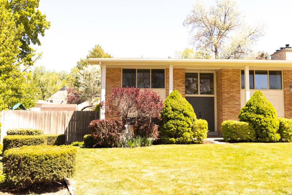 Photo of 4851 S COLONY DR, Salt Lake City, UT 84117 (MLS # 2153324)