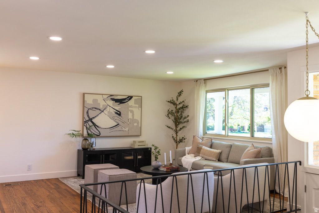Photo of 4851 S COLONY DR, Salt Lake City, UT 84117 (MLS # 2153324)