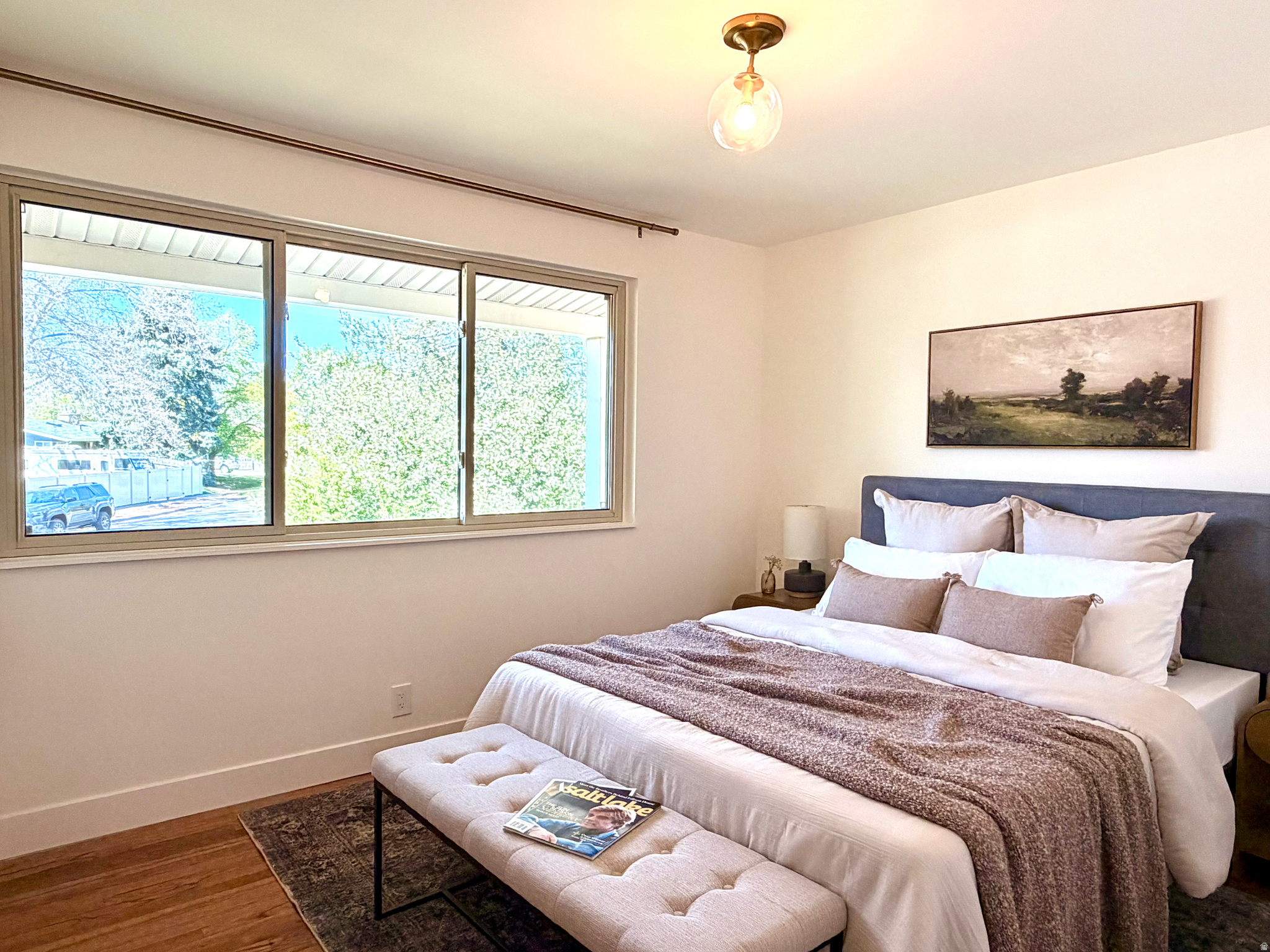 CROWN COLONY - Residential