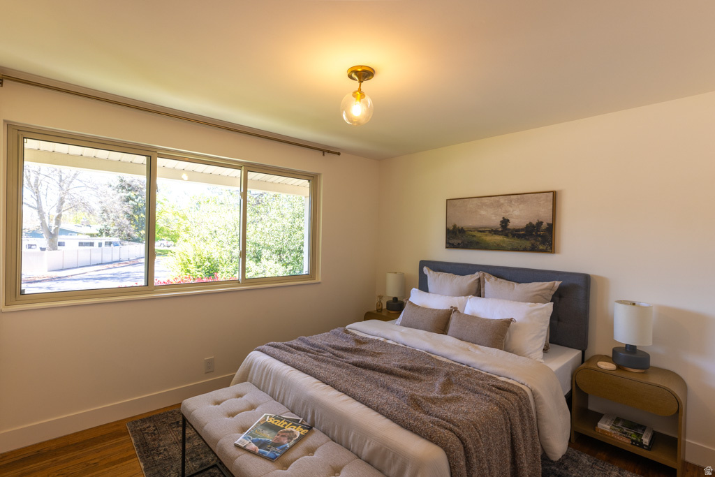 CROWN COLONY - Residential