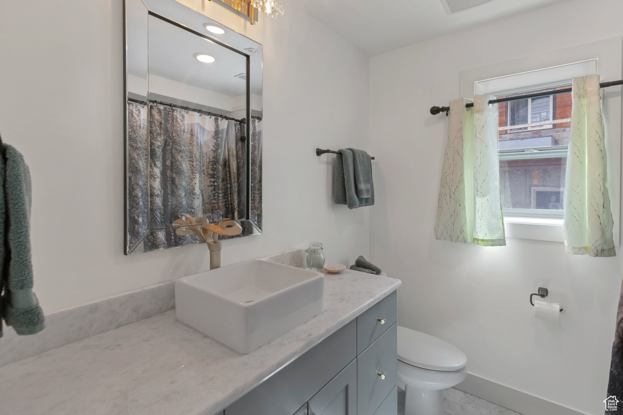 BEAR LAKE WEST PLAT B - Residential