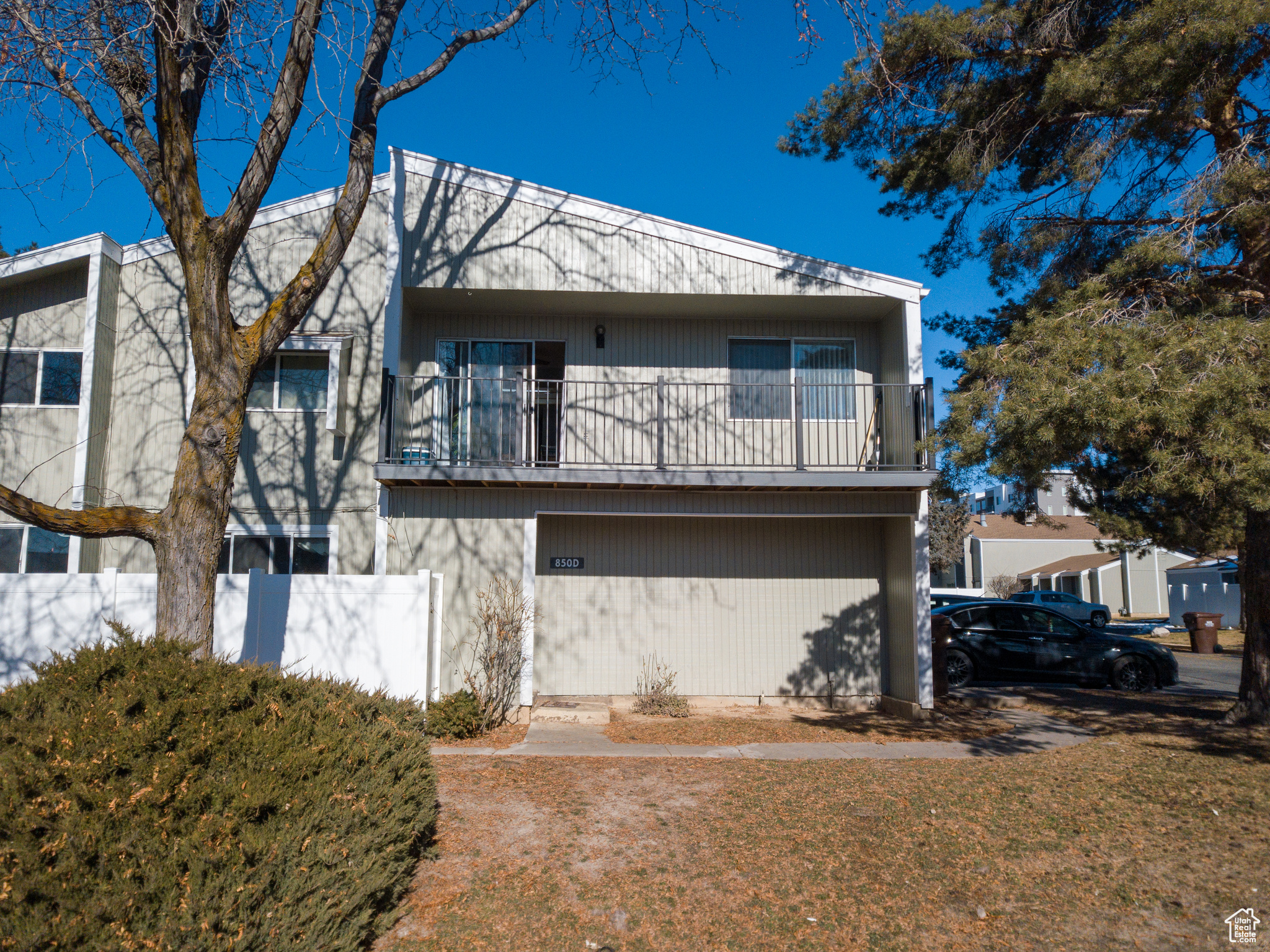 THE SUNDOWER CONDOMI - Residential