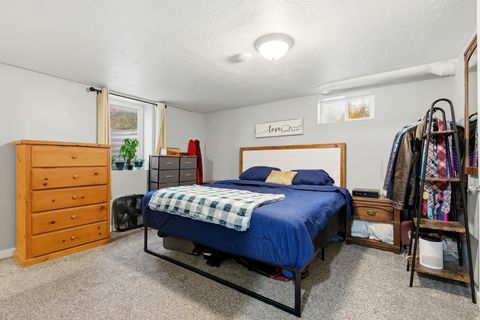 Tiny photo for 4694 S RIDGELINE DR, Washington Terrace, UT 84405 (MLS # 2127258)