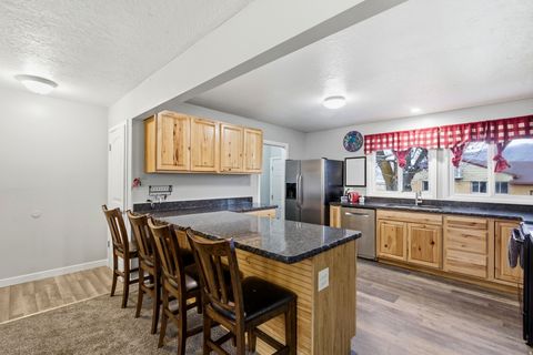 Tiny photo for 4694 S RIDGELINE DR, Washington Terrace, UT 84405 (MLS # 2127258)