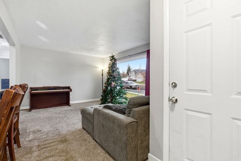 Tiny photo for 4694 S RIDGELINE DR, Washington Terrace, UT 84405 (MLS # 2127258)
