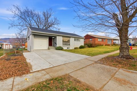 Tiny photo for 4694 S RIDGELINE DR, Washington Terrace, UT 84405 (MLS # 2127258)