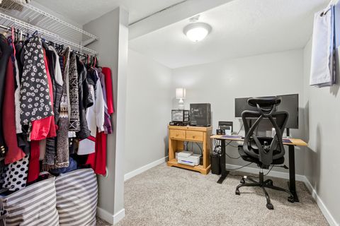 Tiny photo for 4694 S RIDGELINE DR, Washington Terrace, UT 84405 (MLS # 2127258)