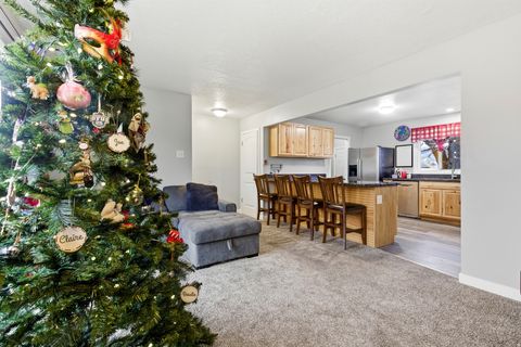 Tiny photo for 4694 S RIDGELINE DR, Washington Terrace, UT 84405 (MLS # 2127258)